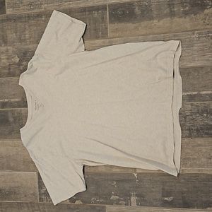 Old Navy tee